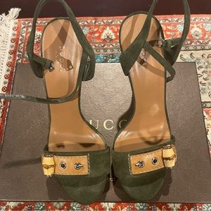 Gucci Suede Cudu/Lifford green heals!! Size 38.5